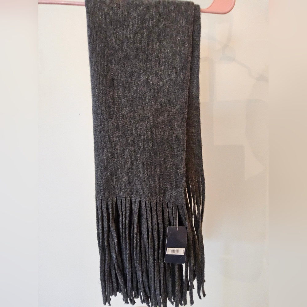 Lucky Brand scarf, new with tags